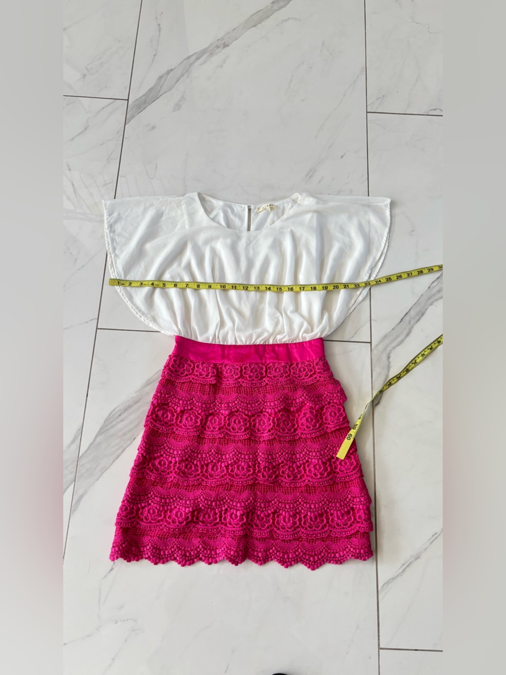 Miami Dress White Top with Hot Pink Embroidered Floral Lace Mini Skirt Small - Picture 14 of 15